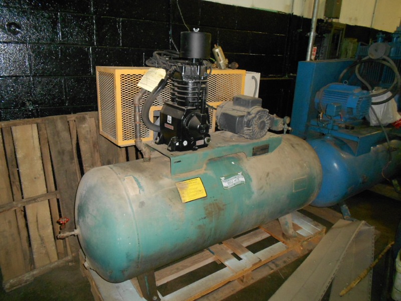 Speed Aire Model SF566C Air Compressor